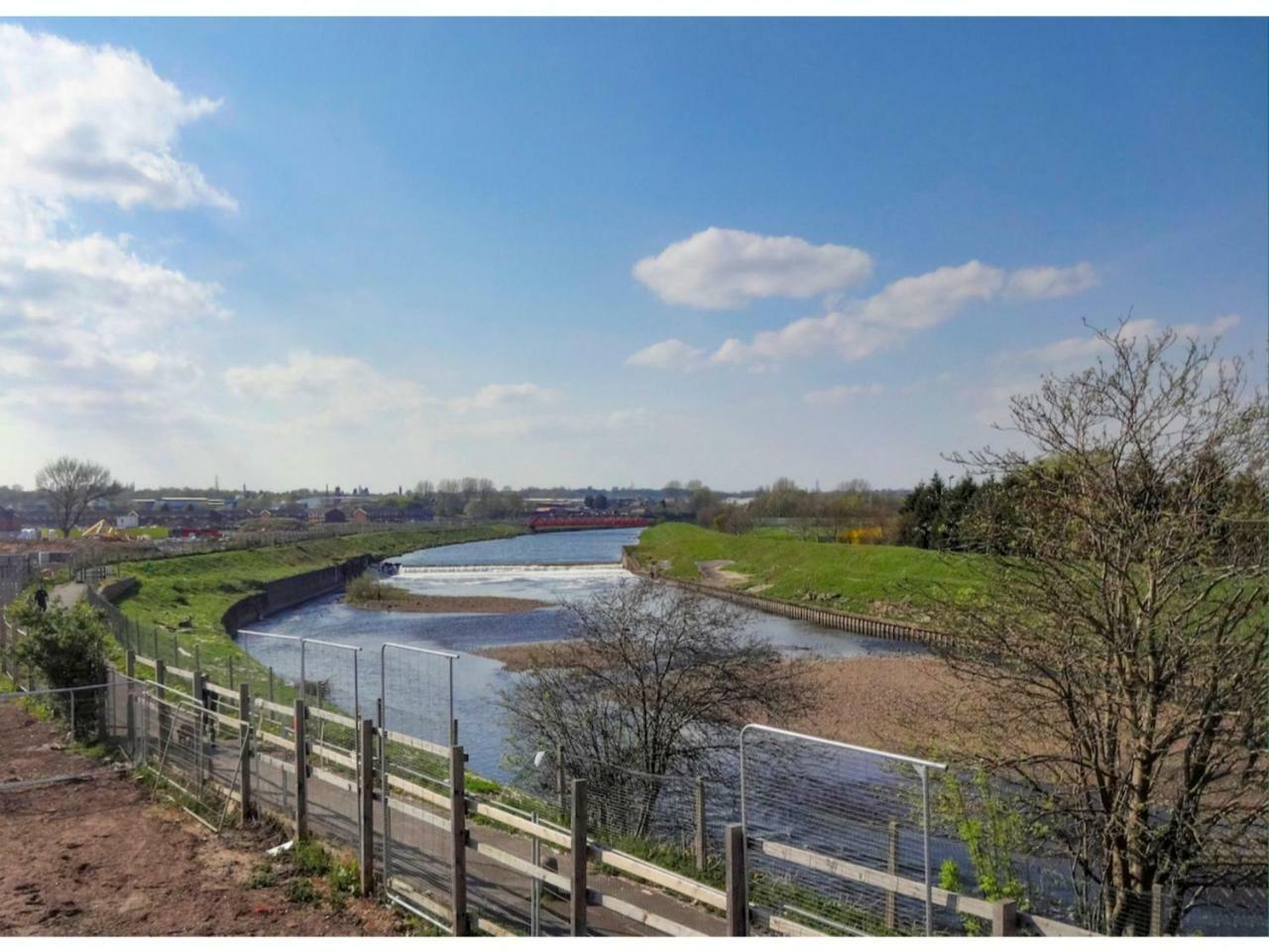 Newly Built, Splendid House For 5 In Manchester! Dış mekan fotoğraf